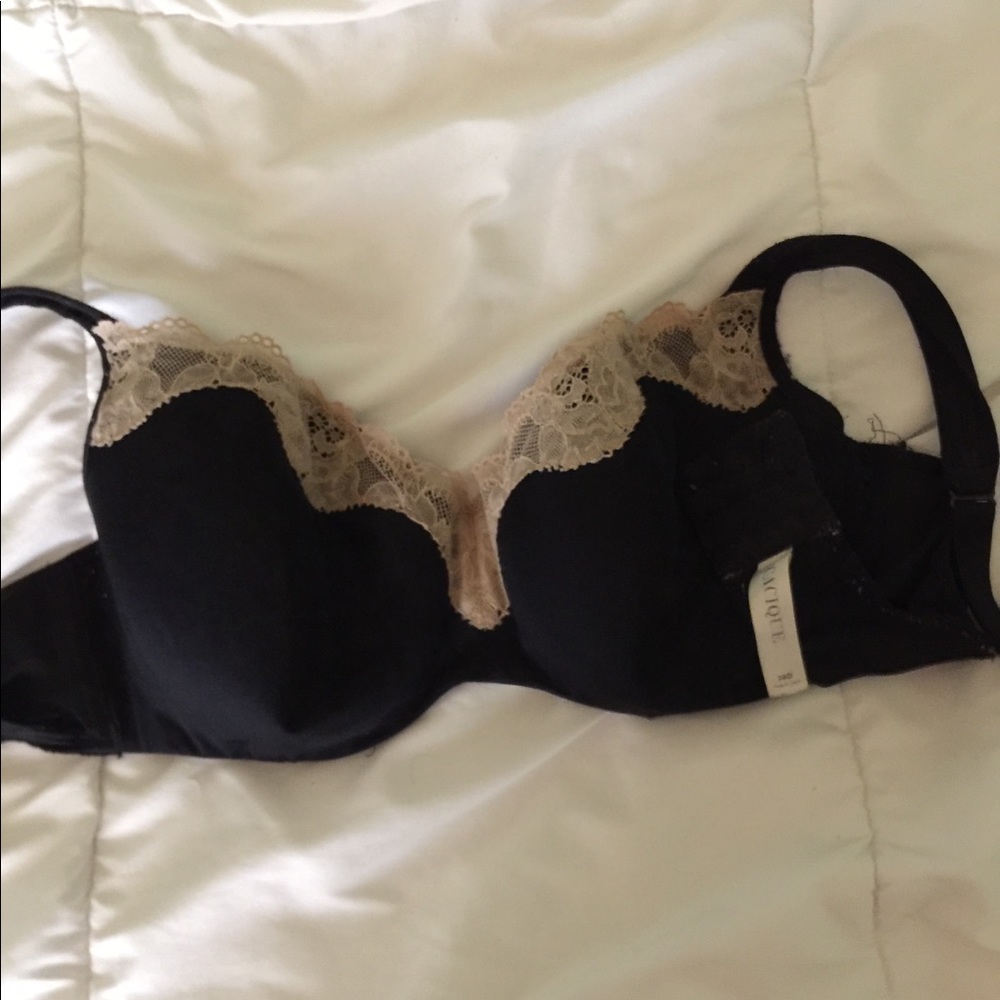 Bra - Picture 1 of 2